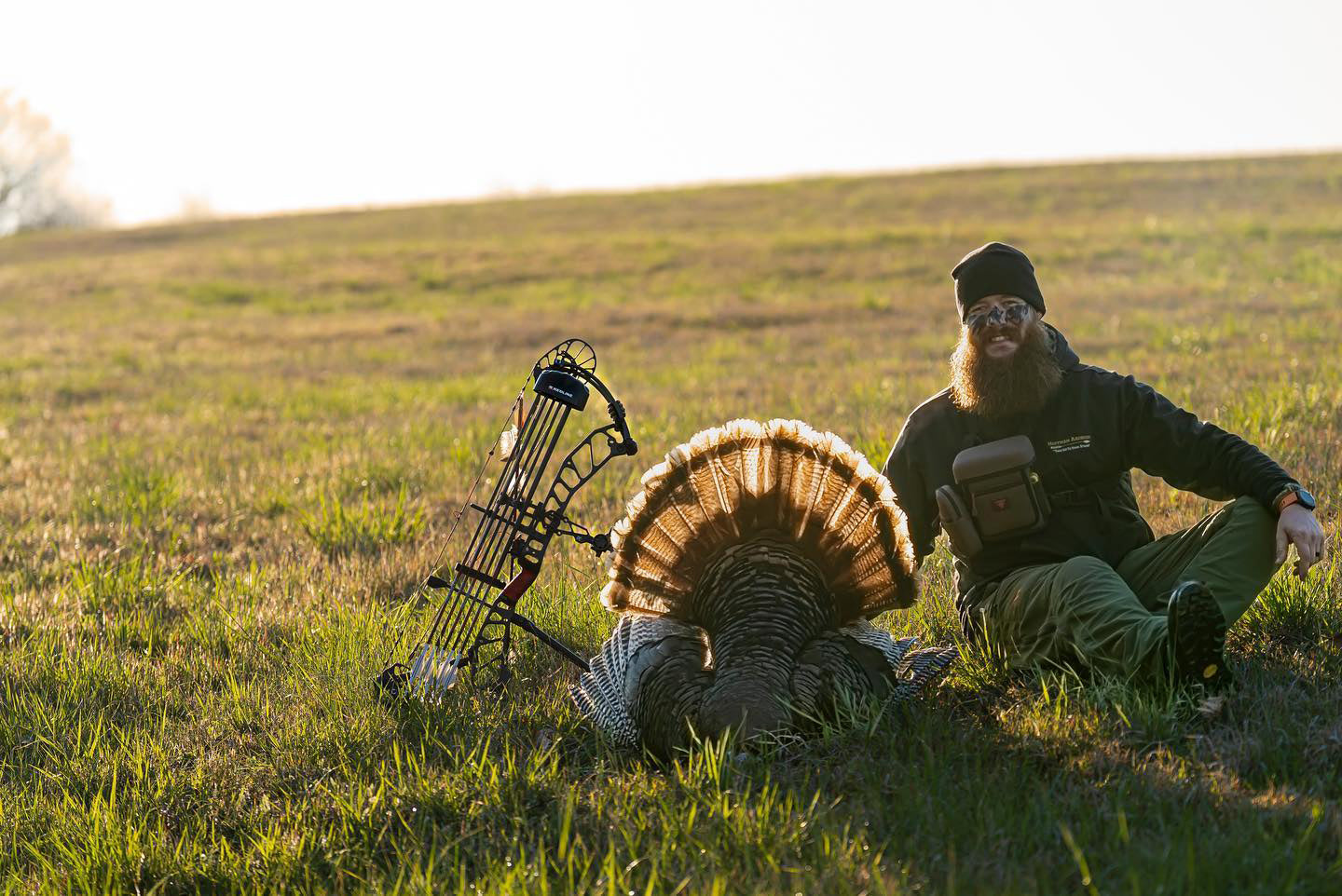 Bluegrass Longbeards Bow Hunting - Redline Hunts